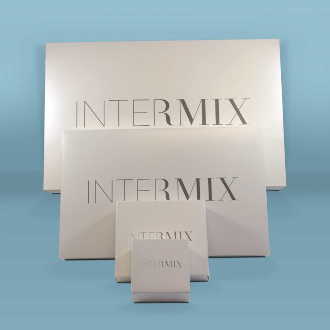 Intermix folding custom boxes
