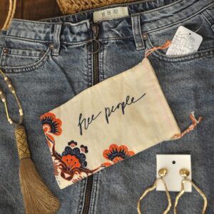 designer pouches, reusable pouches, cotton pouches, muslin pouches, flannel pouches, eco-friendly pouches, felt pouches, velvet, 2019-2020 trends, reusable pp non woven pouches, trendy pouches, gift with purchase pouches,custom pouches, perfect pouches, branded pouches