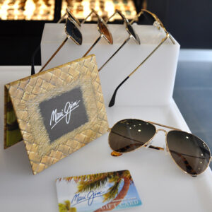 spring sunnies, summer packaging, summer packaging 2019, spring packaging 2019, spring 2019, summer 2019, sunglasses pouch, sunglasses boxes, sunglasses gift boxes, sunglasses, sunglasses paper shopping bags, sunglasses reusable shopping bags, maui jim, summer cotton tote bags, spring cotton tote bags