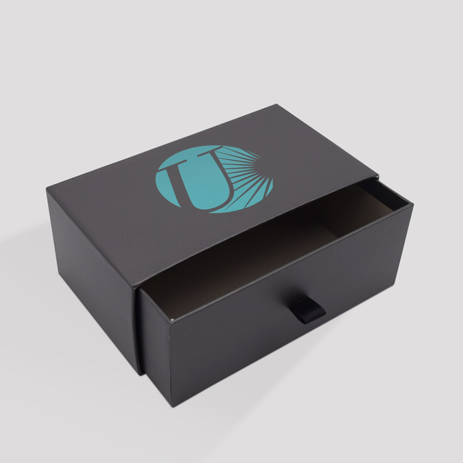 medi-spa, medical spa packaging, spa, day spa, day spa packaging, cosmetic pouches, neutral packaging, luxurious packaging, gift card packaging, spa gift cards
