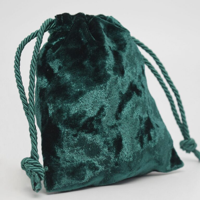 cozy materials, flannel, cotton, velvet, winter materials, trending materials, 2020 2021 trends, autumn packaging, winter packaging, trending packaging, trending packaging designs