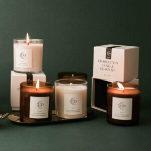holiday 2021 season, 2021 holiday packaging, 2021 holiday packaging trends, seasonal packaging, trendy seasonal packaging, custom holiday packaging, sustainable materials, pastels, neutral color palette, holiday gift boxes, holiday shopping bags