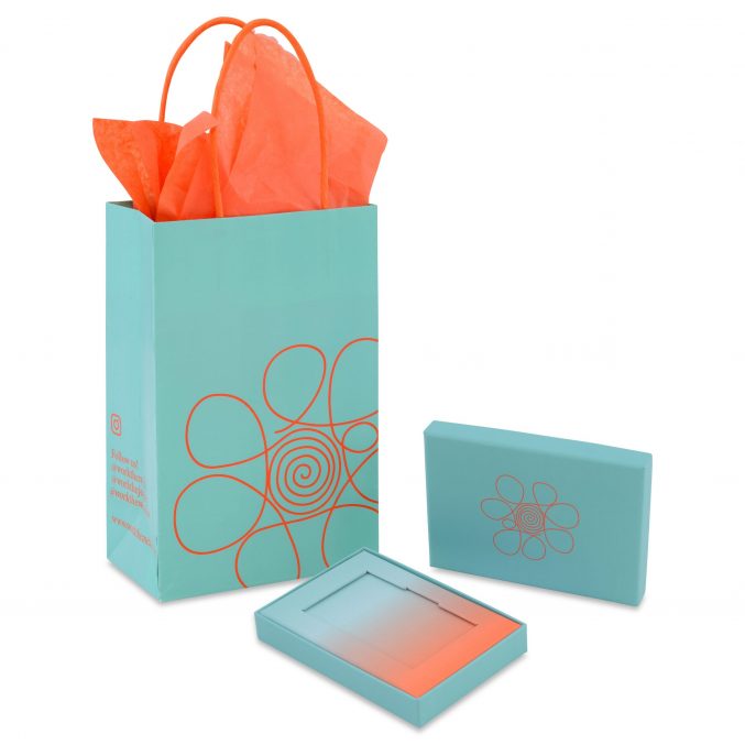 luxury jewelry packaging, jewelry packaging, custom jewelry boxes, custom jewelry pouches, jewelry cards, jewelry inserts, custom box inserts, anti-tarnish jewelry packaging, branded jewelry packaging, luxury jewelry, luxury packaging,