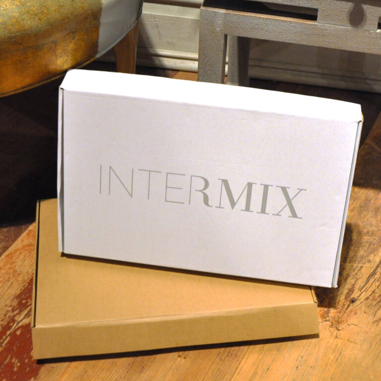 branding design packaging for ecommerce, design packaging for ecommerce, branding design, branding design packaging, memorable unboxing experience, creating a memorable unboxing experience, crafting a memorable unboxing experience, unboxing experience