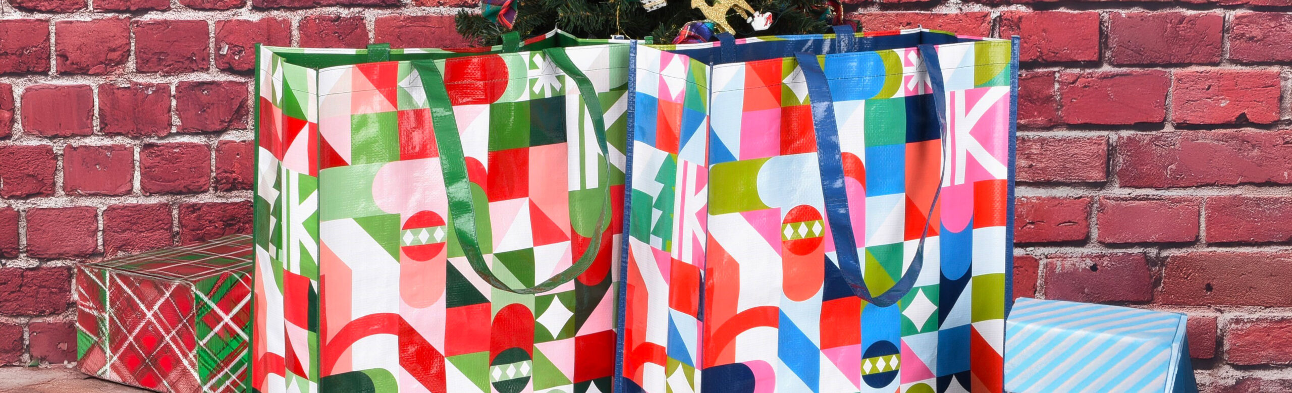 belk, belk collection, belk department store, paper shopping bags, poly shopping bags, reusable shopping bags, belk packaging collection, branded packaging, branded retail packaging
