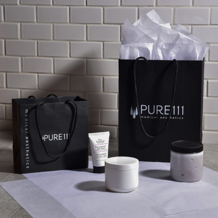 branded shopping bags, business tote bags, custom business shopping bags, custom retail packaging, high-quality shopping bags, logo shopping bags, packaging design trends, small business packaging
