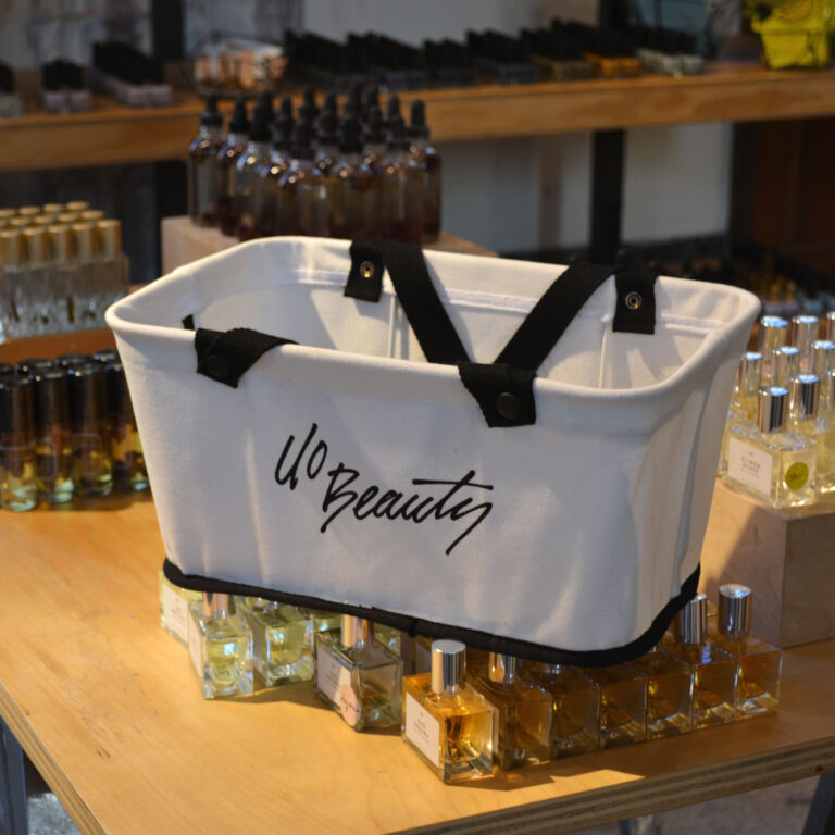 beauty pouches, cosmetic gift boxes, cosmetic packaging, in store beauty baskets, makeup brush pouches, paper shopping bags, reusable shopping bags, zipper pouches