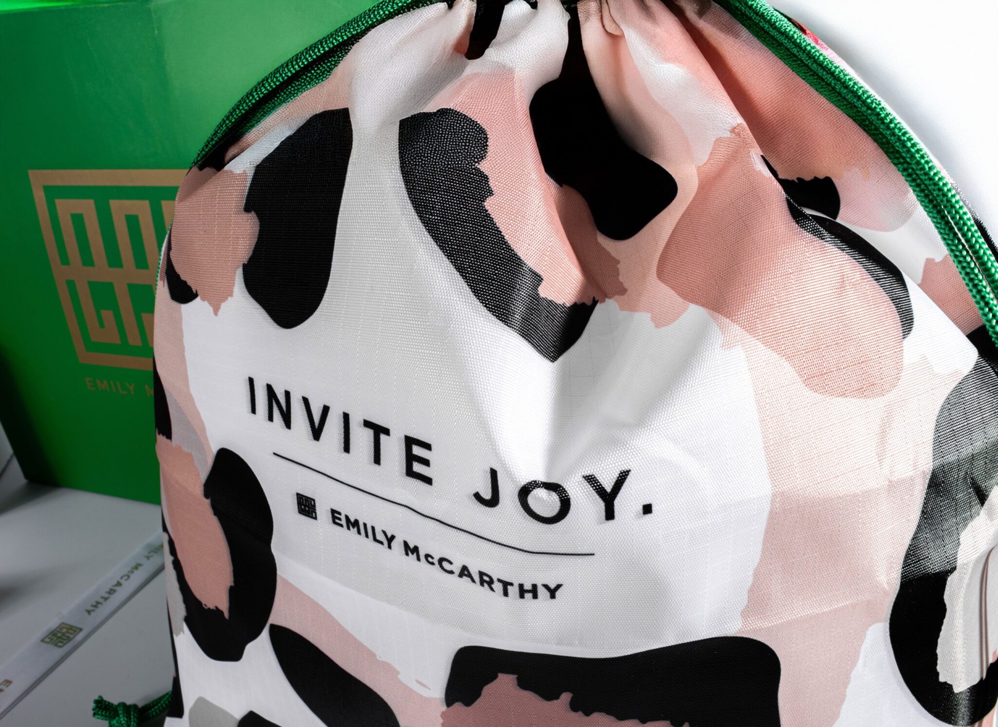Joyful Style Made Simple: Bringing Color, Confidence, and Creativity to Every Customer Experience
